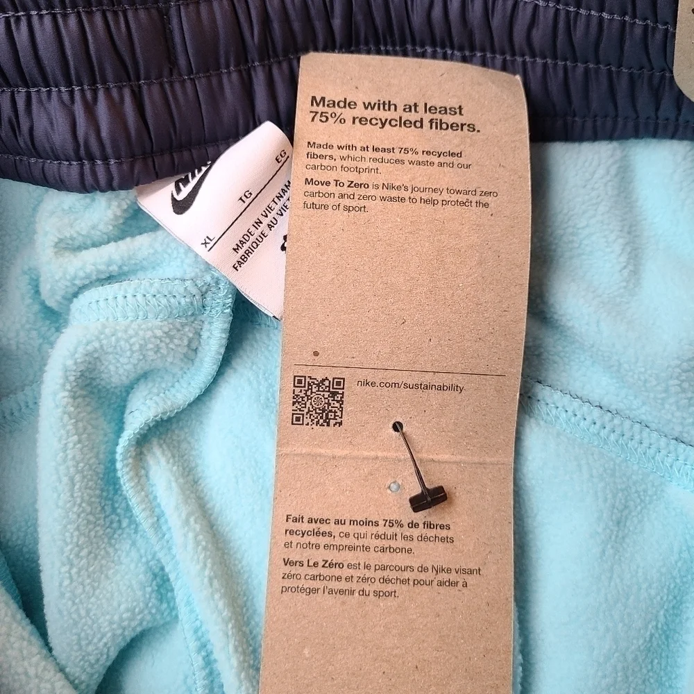 Nike Fleece Skirt with Cargo Pockets, Size XL (Kids)